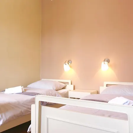 Pansion Ucka Bed & Breakfast Icici