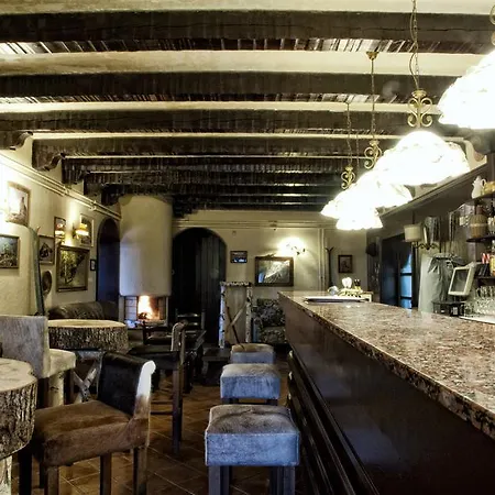 Pansion Ucka Bed & Breakfast