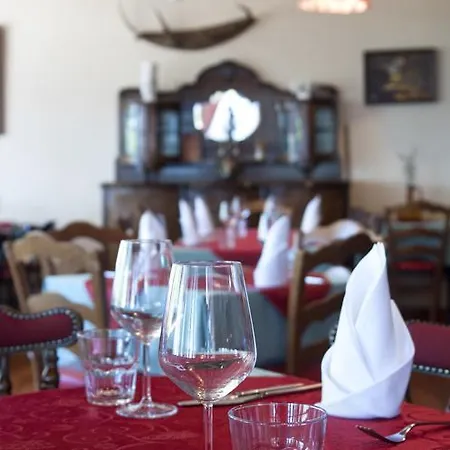 Bed & Breakfast Pansion Ucka Icici