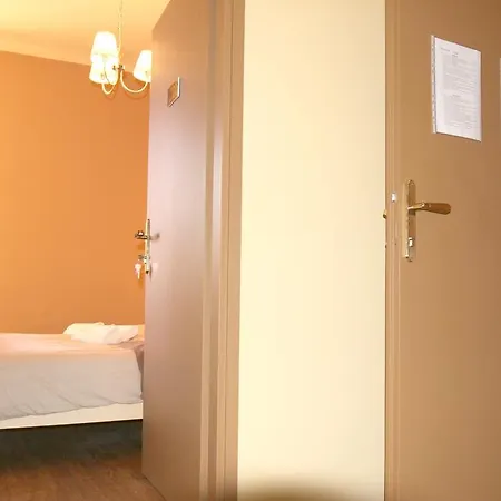 Pansion Ucka Bed & Breakfast